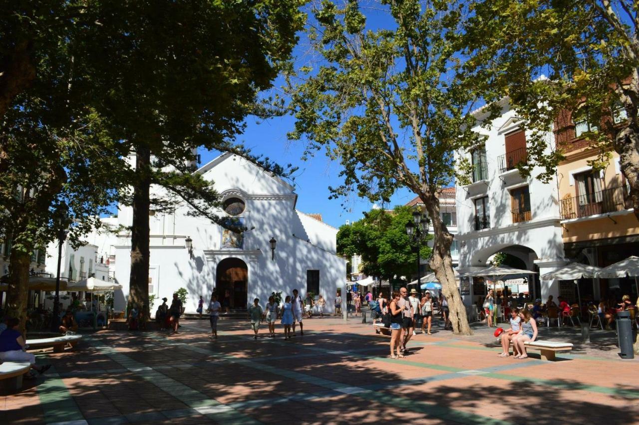 Rico Apartaments Parador Nerja Extérieur photo