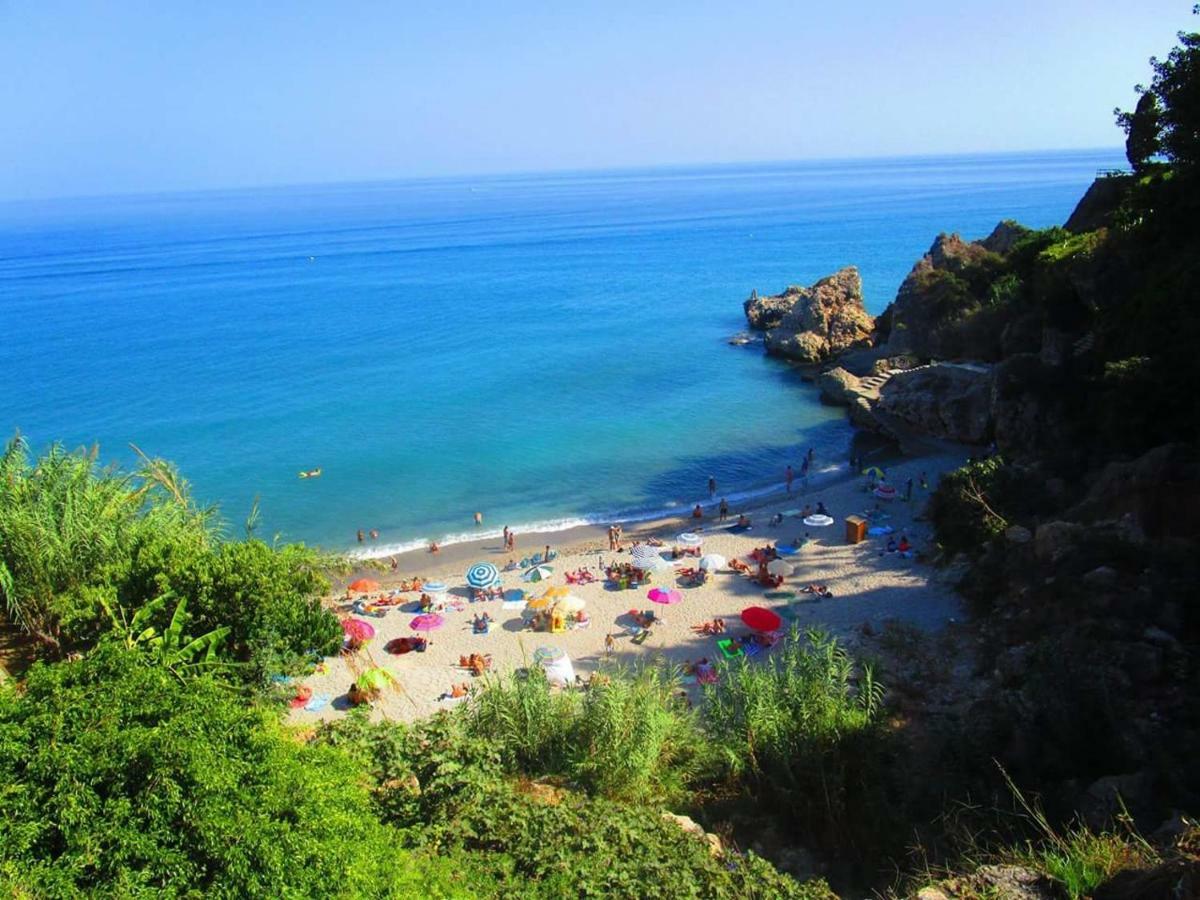 Rico Apartaments Parador Nerja Extérieur photo